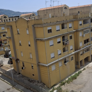 Arghillà, l’analisi di Un Mondo di Mondi: ‘Il ghetto non si rigenera, serve una nuova strategia abitativa’