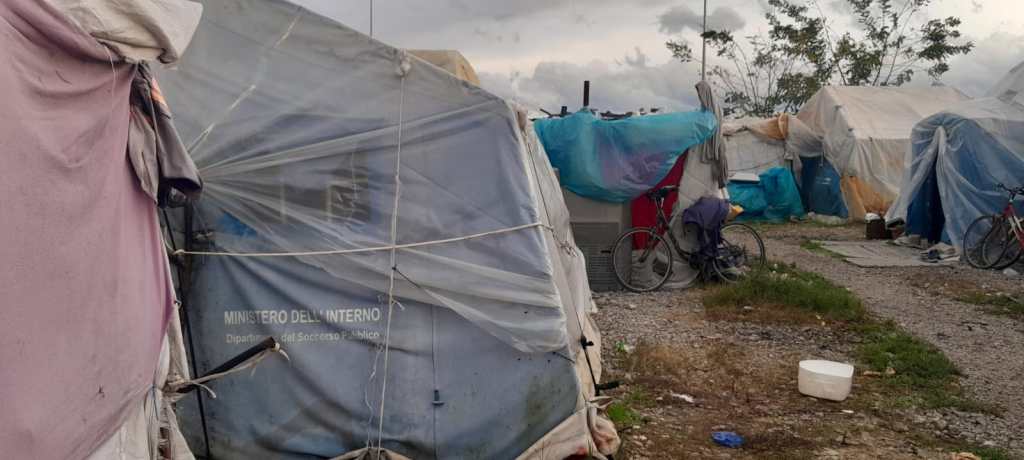 baraccopoli San Ferdinando ()