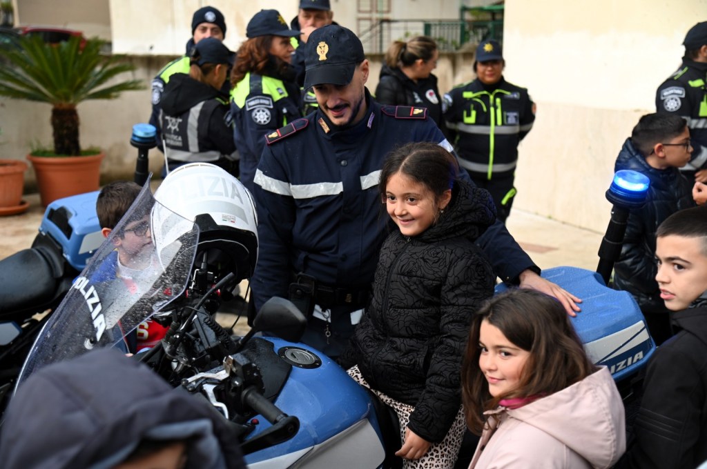 chiesa cannavò polizia ()