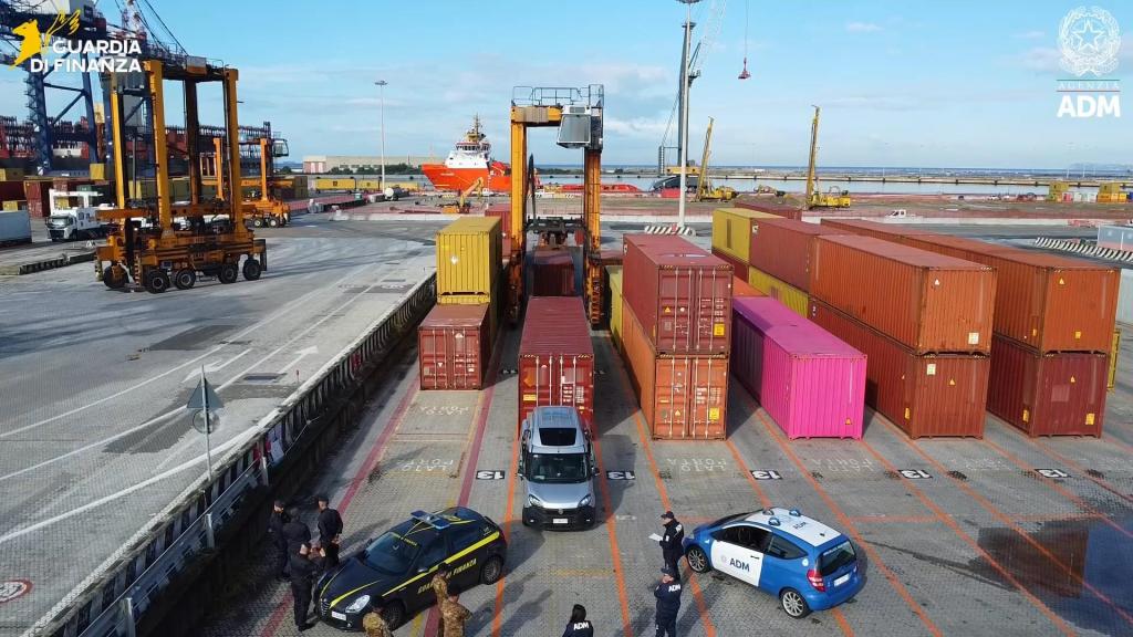 finanza sequestro fuochi gioia tauro