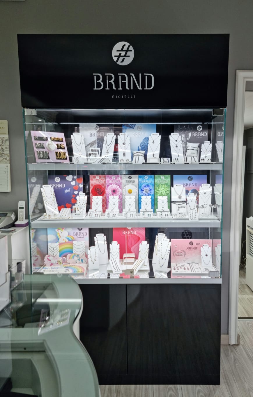 gioilleria lo scrigno