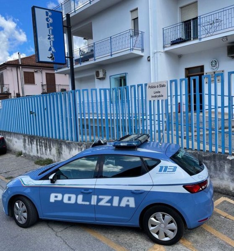 polizia arresto scampia