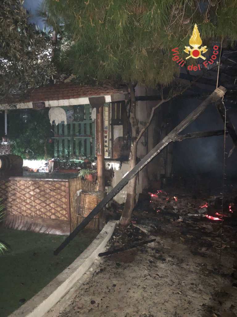 villa zagarella reggio calabria ()