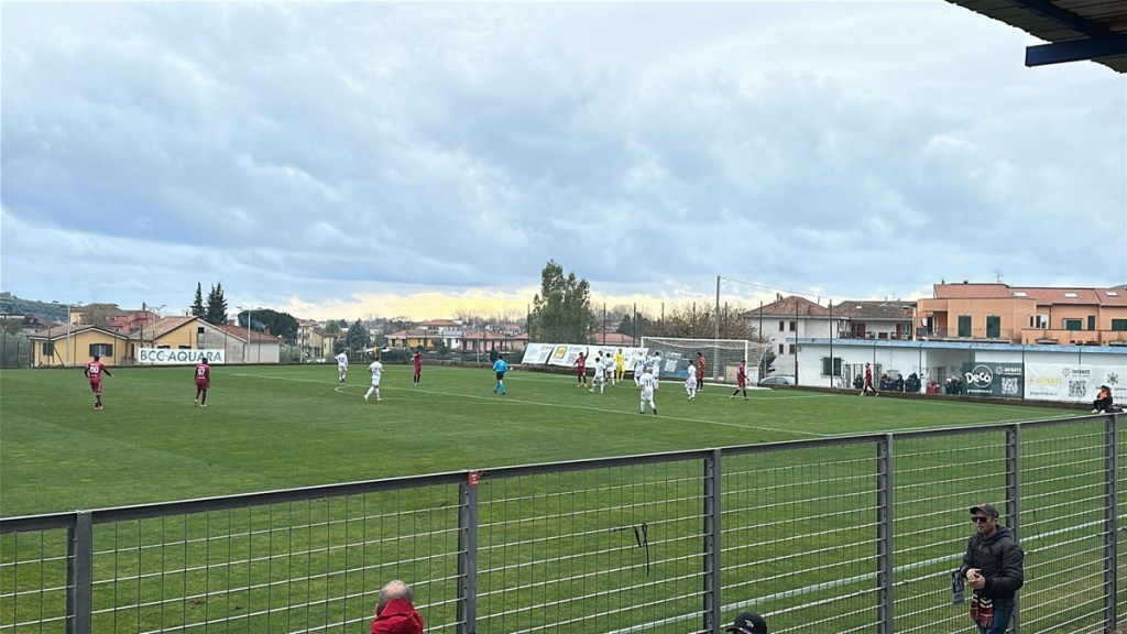 Primo tempo: è parità tra Gelbison e Reggina. Amaranto poco brillanti in fase offensiva