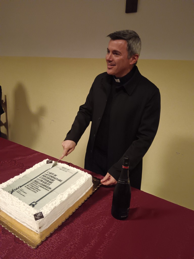 Viaggi tra le righe del libro di Don Simone Gatto