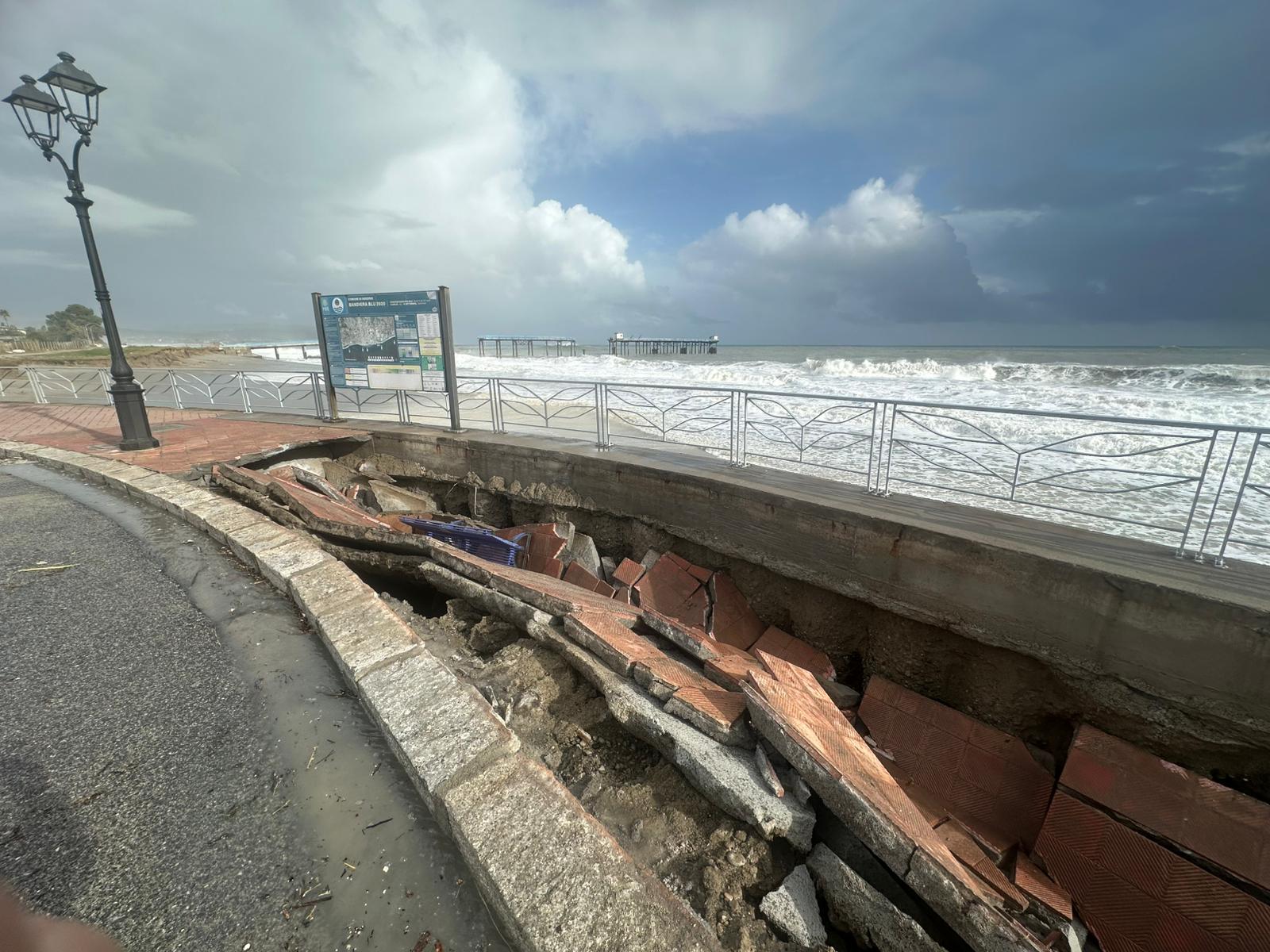 ciclone harry siderno