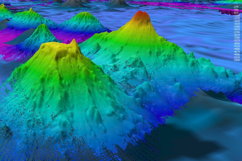 Mappatura delle montagne sottomarine italiane: un geologo reggino nel team del progetto ISPRA