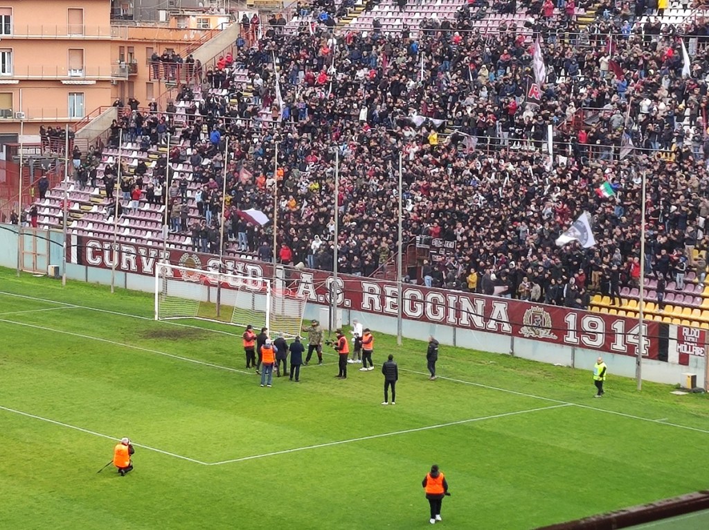 Primo tempo: non è la solita Reggina, Savoia in vantaggio