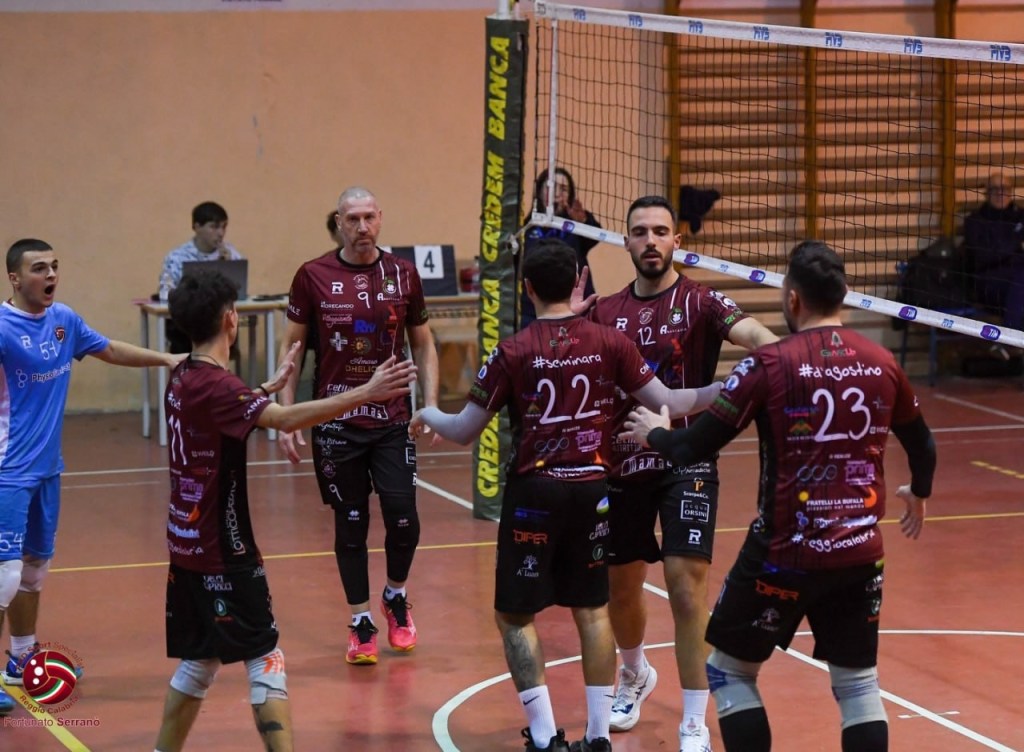 Volley: la Dhelios combatte ma non basta. Vince la Diper Jolly