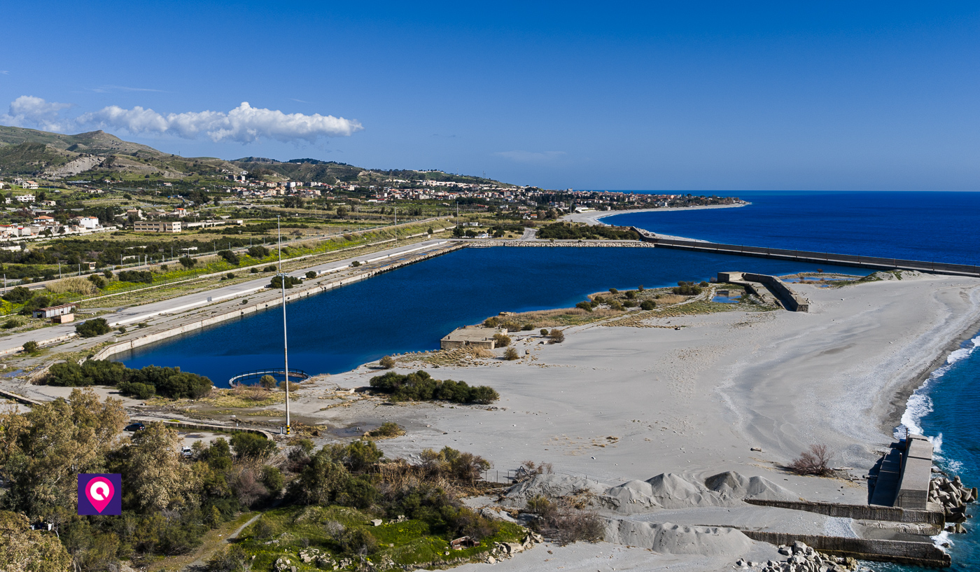 Porto Sant Elia Saline Joniche ()