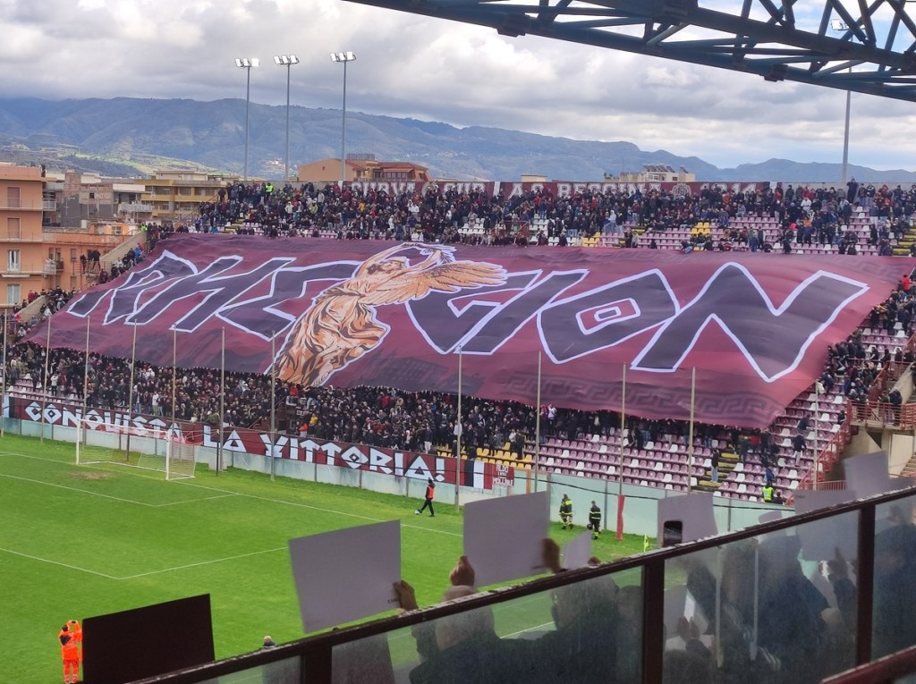 Reggina Messina coreografia