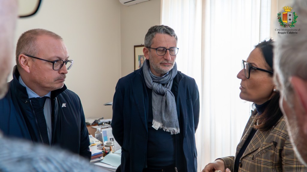 adsp stretto messina