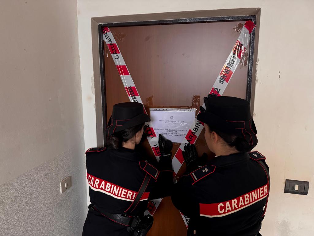 Taurianova, occupa abusivamente un alloggio popolare: l’intervento dei Carabinieri