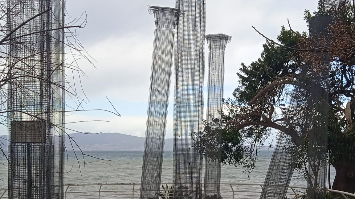 ciclone oriana raffiche vento maltempo colonne opera ()