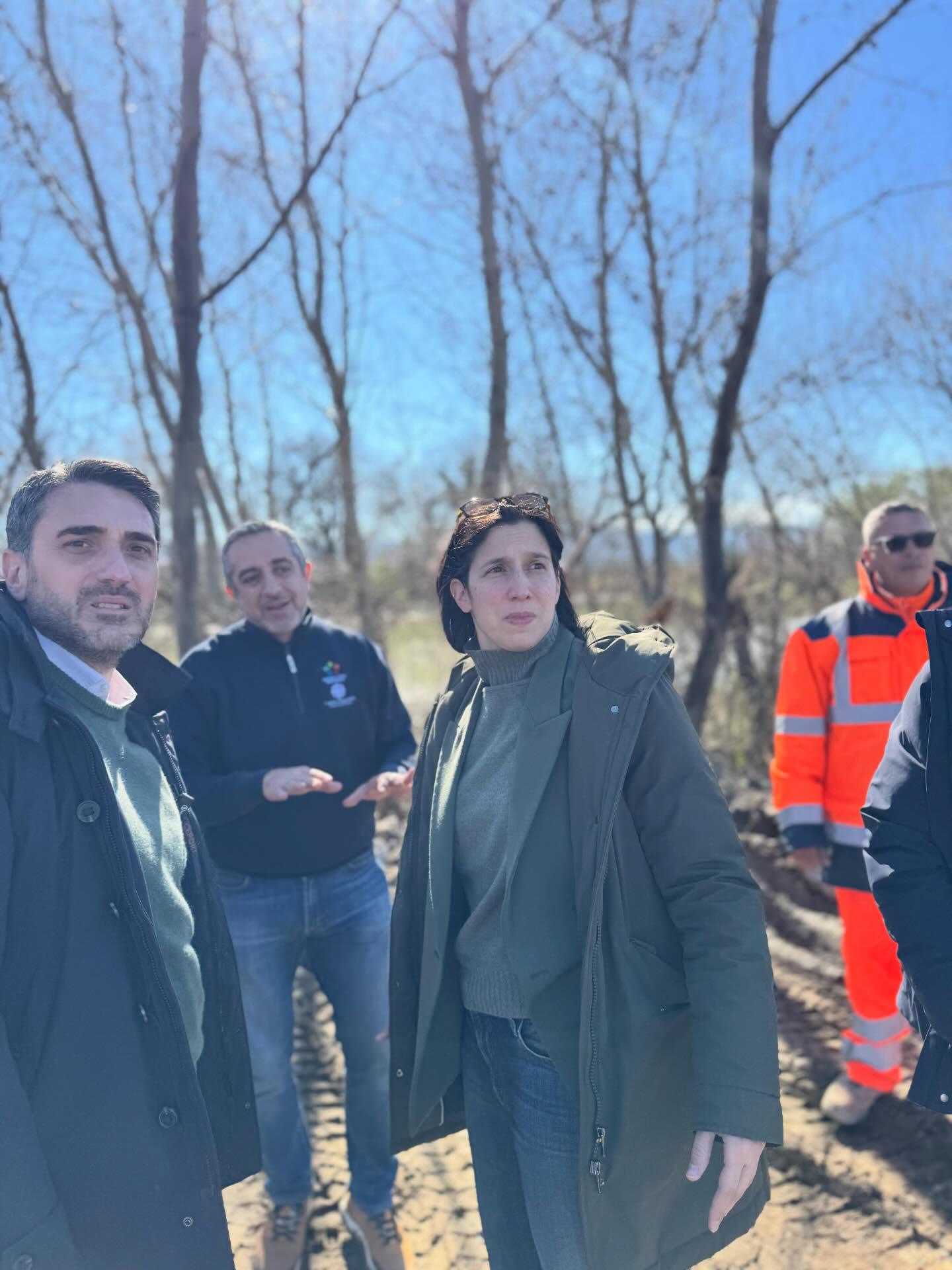 elly schlein cassano ionio irto