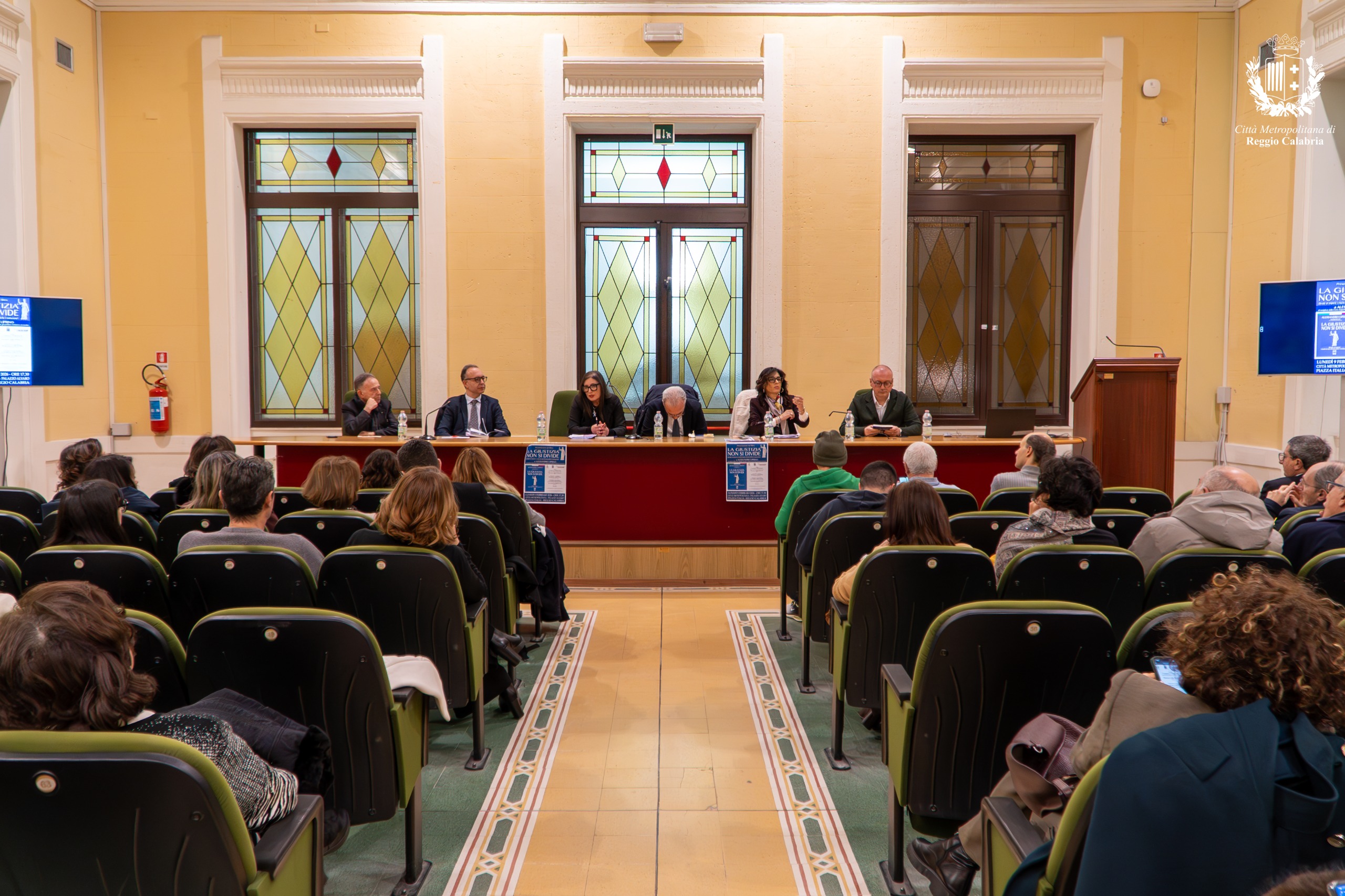 la giustizia non si divide