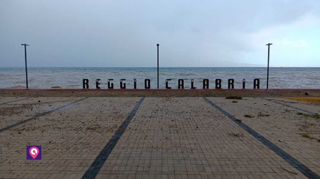 maltempo lungomare rc ciclone ulrike ()