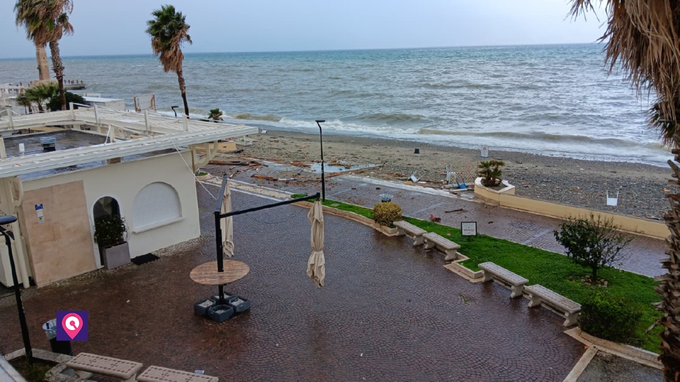 maltempo lungomare rc ciclone ulrike ()