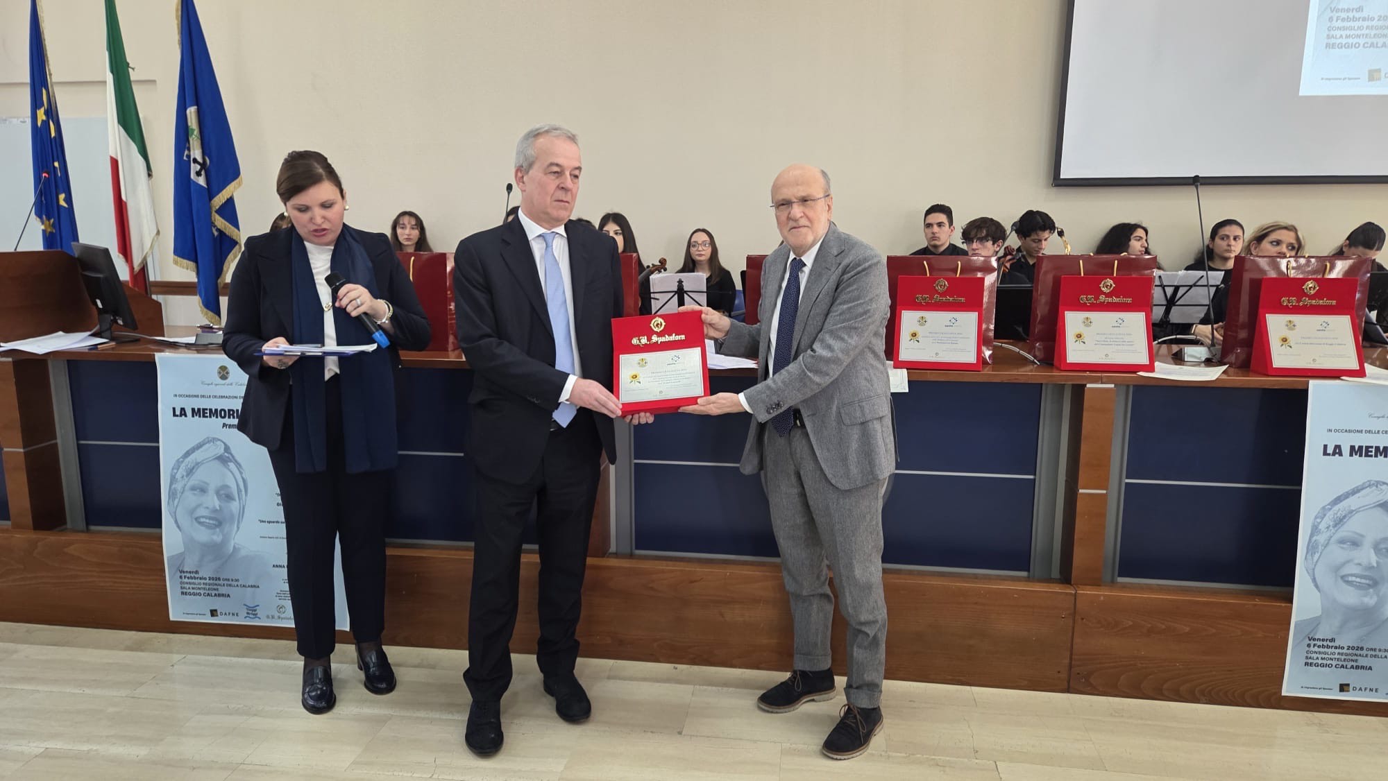 premio lilia gaeta ()