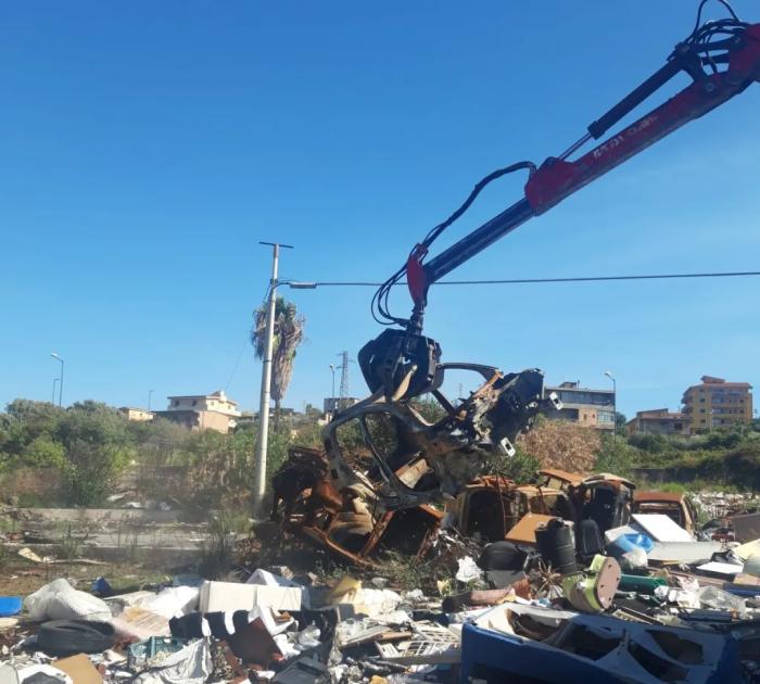 Comune di Reggio, focus sulle nuove norme per contrastare la piaga dei veicoli abbandonati