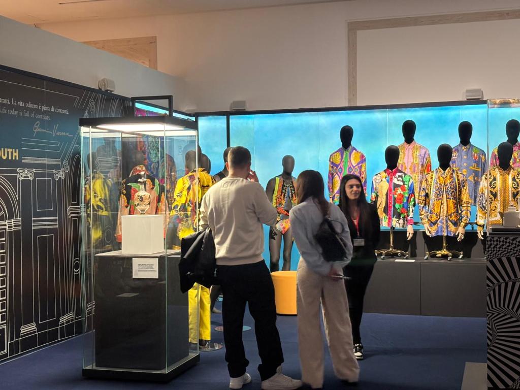 studenti volta ciceroni marrc versace ()