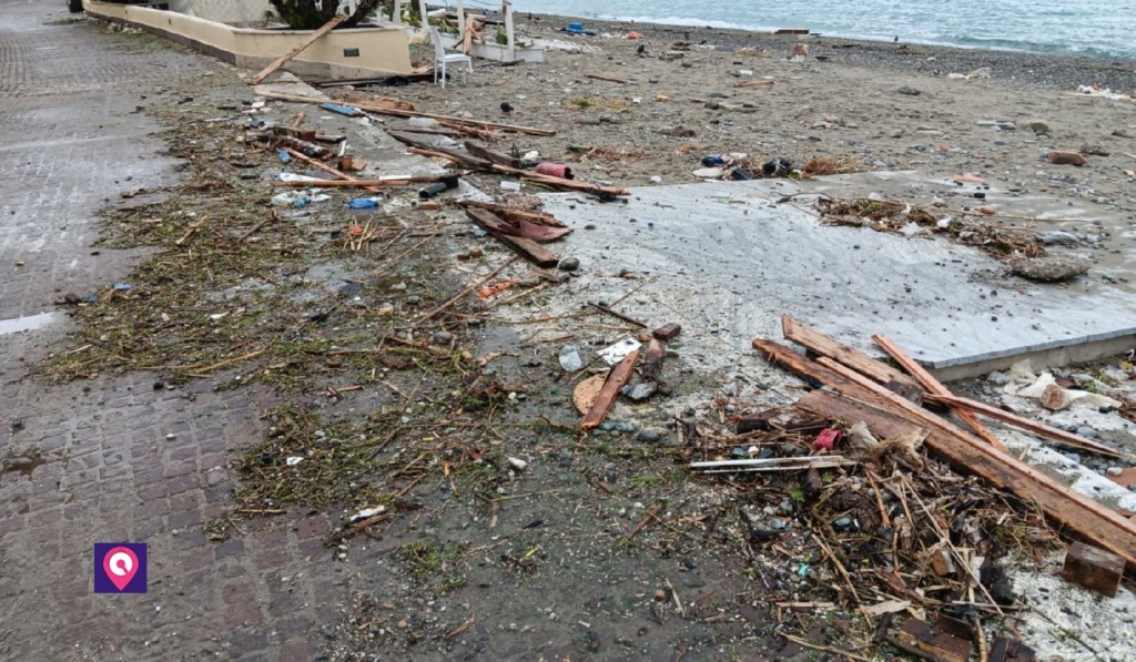 via marina maltempo reggio calabria ()