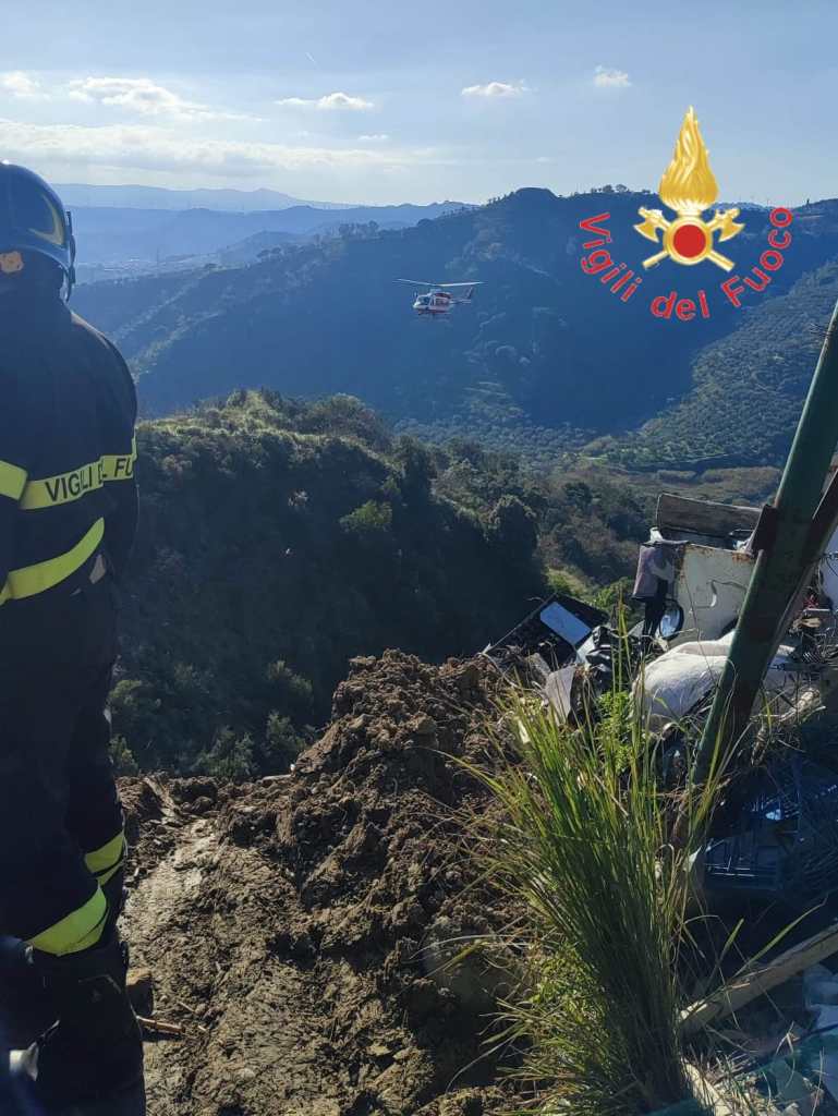 vvf decesso camion scarpata