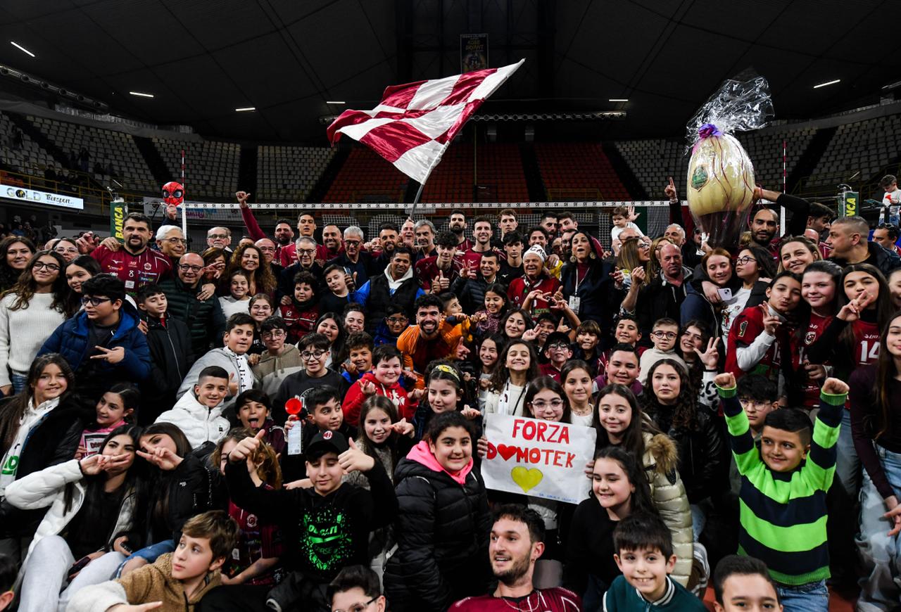 Domotek Reggio Emilia festeggiamenti