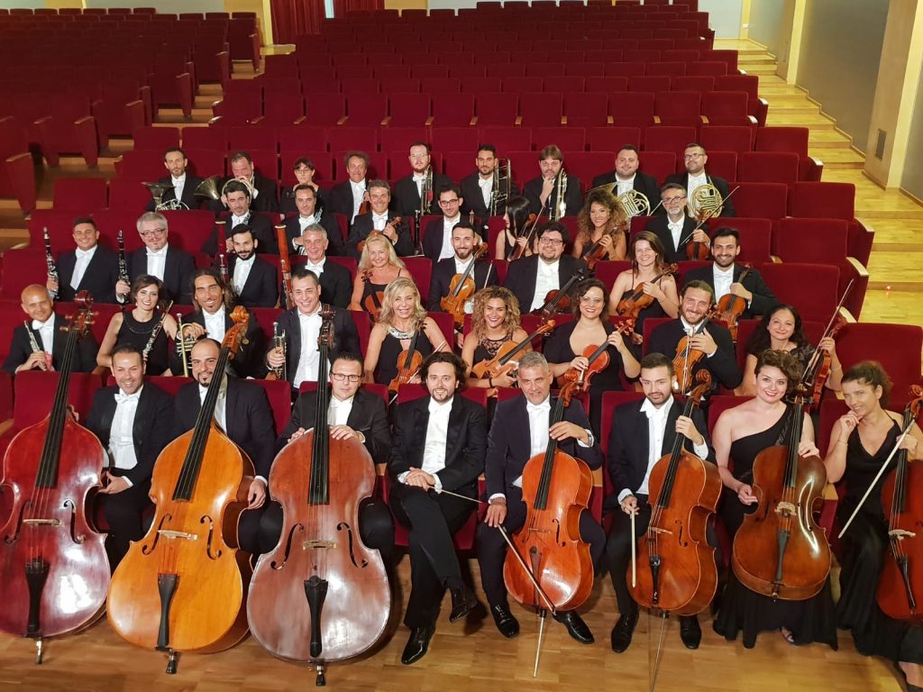 Filarmonica della Calabria x ()