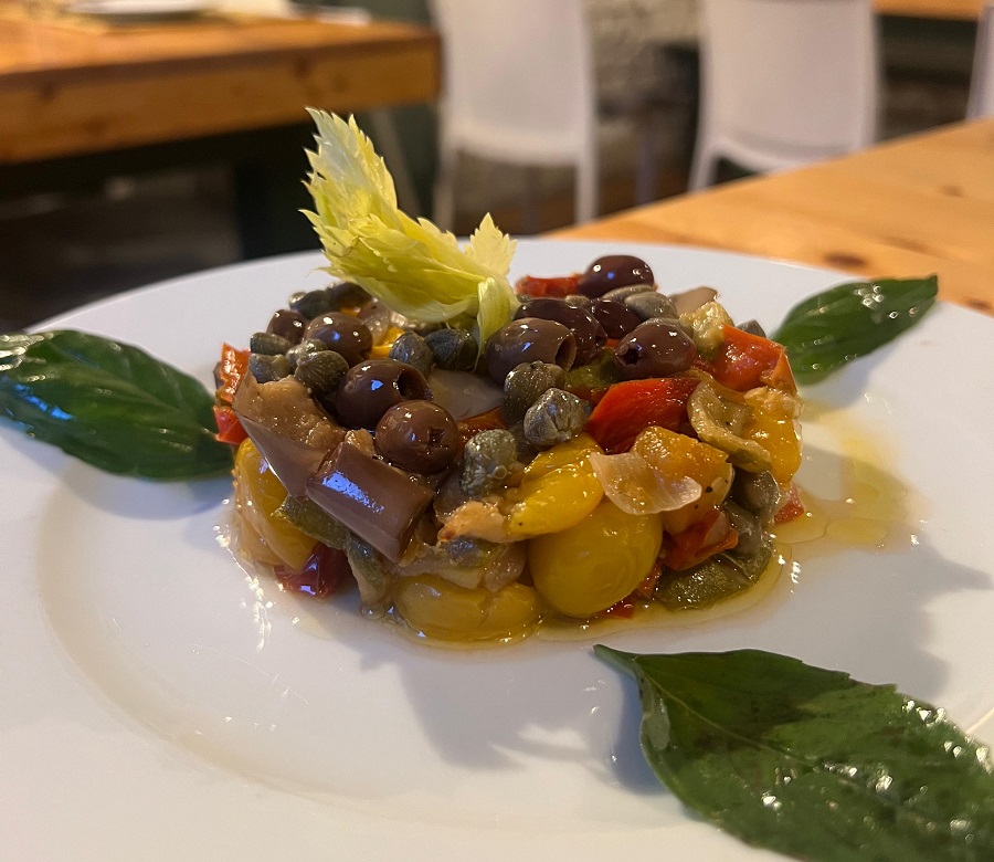 Hostaria Campi Peperonata agrodolce