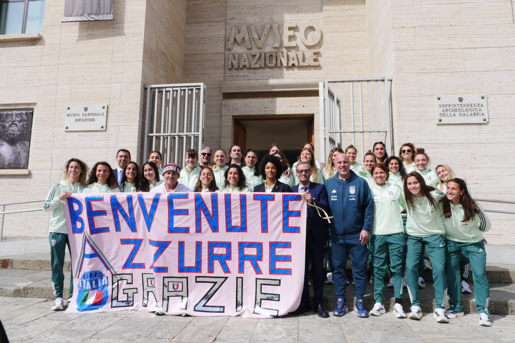 Italia vs Svezia a Reggio, benvenute Azzurre. Battaglia: ‘Grazie alla FIGC per averci scelto’ – FOTO