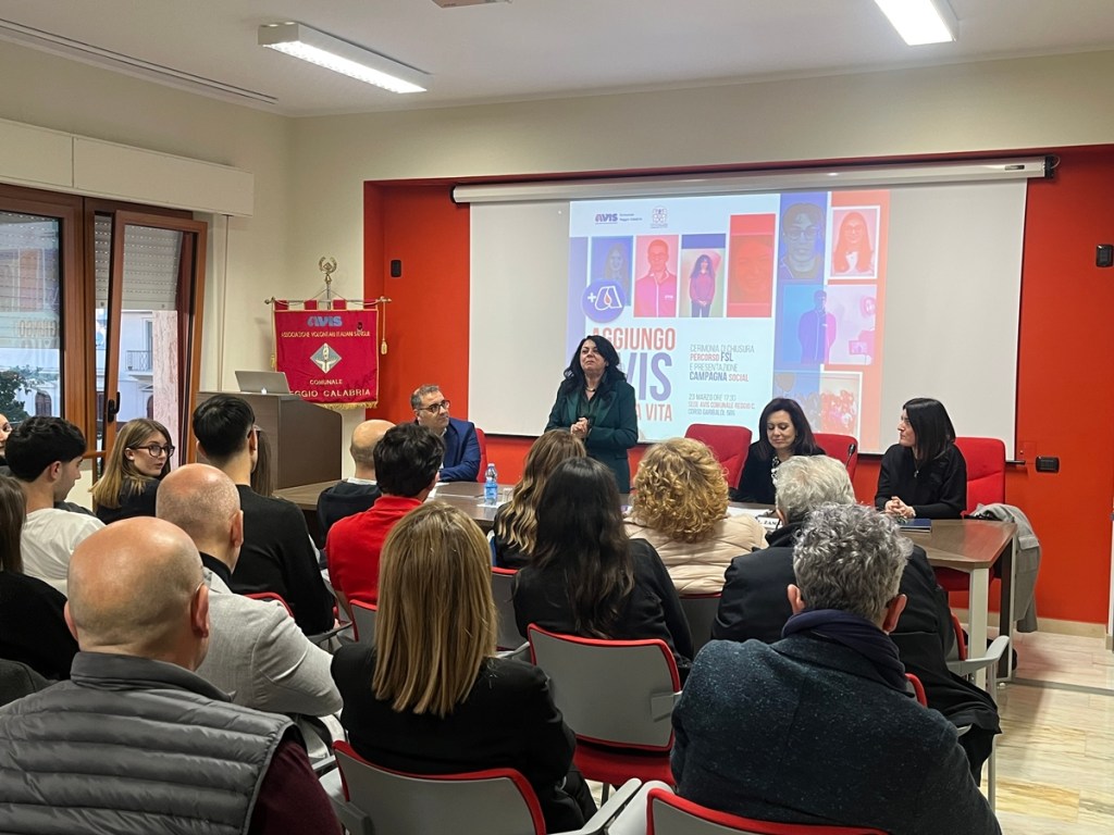 Presentazione Campagna social Formazione Scuola Lavoro Avis comunale liceo scientifico Leonardo Da Vinci Reggio marzo ()