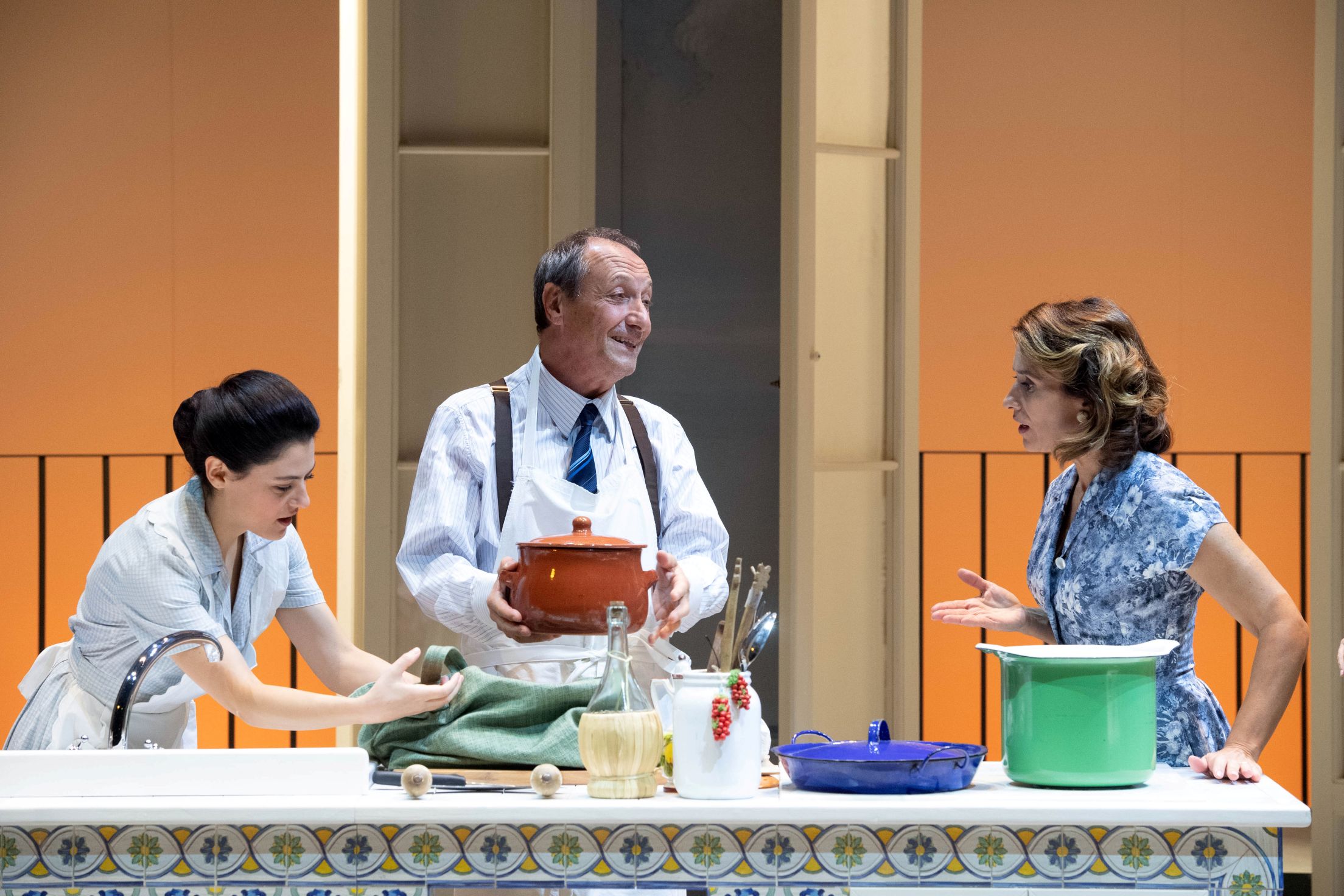 Sabato domenica e lunedì foto di Tommaso Le Pera da sx Rossella De Martino Paolo Serra Teresa Saponangelo