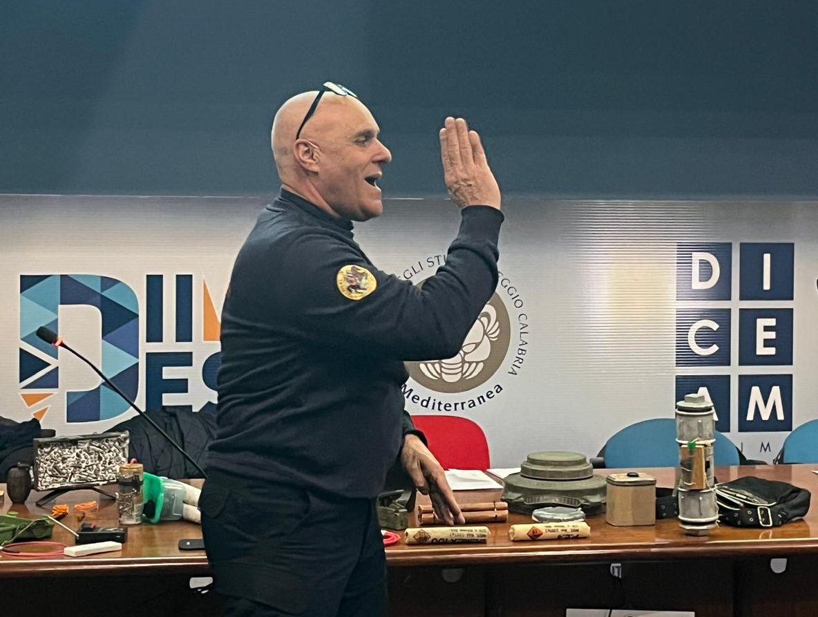 WhatsApp Image at ()