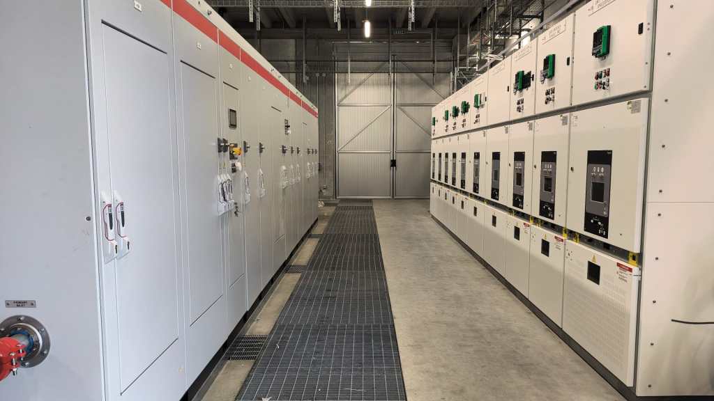 prima cabina elettrica interno