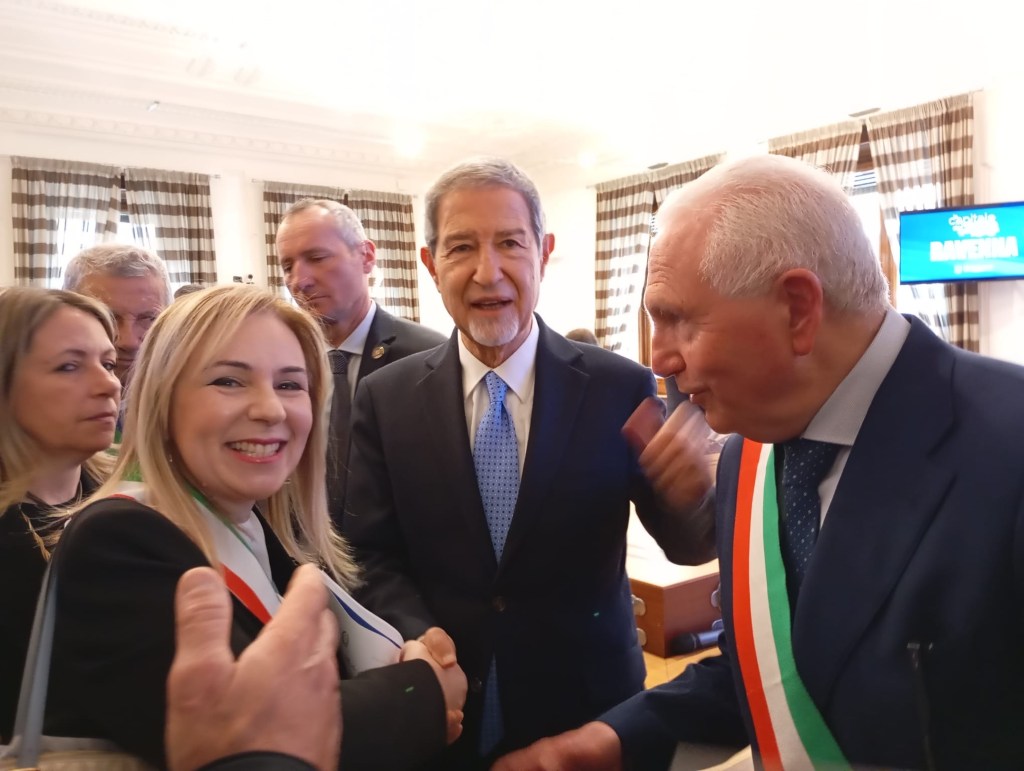 scarcella palazzo chigi capitale mare ()