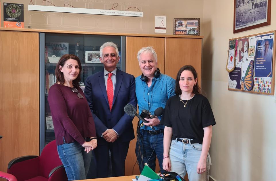 San Ferdinando varca i confini nazionali: intervista della BBC al Sindaco