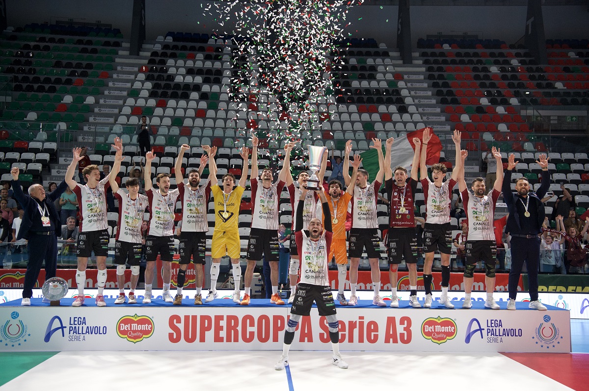 Domotek vittoria Supercoppa