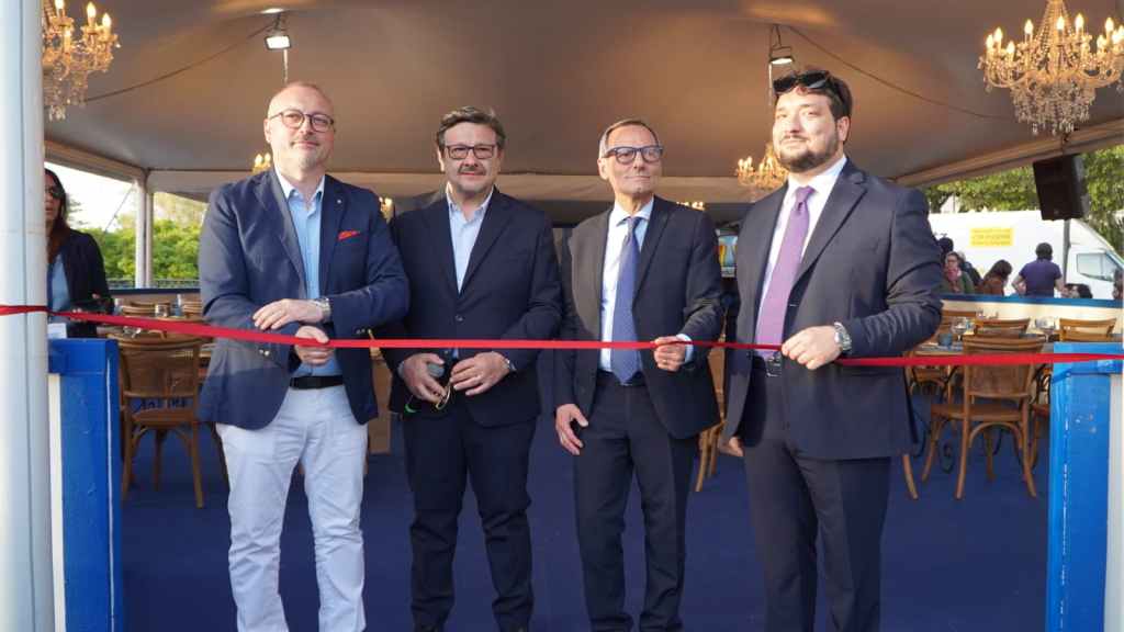 StreetFood Versace ()