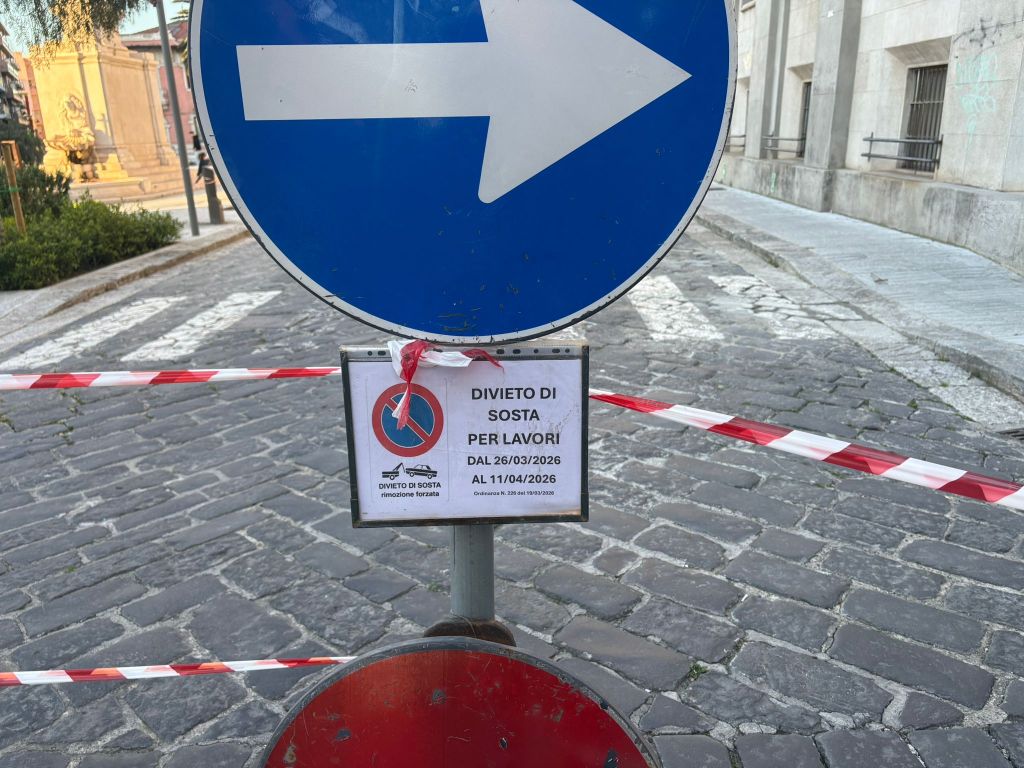 cantiere piazza de nava ()