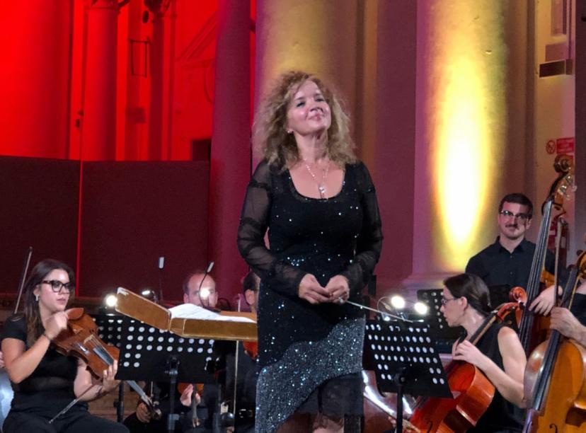 cettina nicolosi direttore orchestra