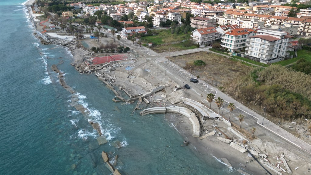 lungomare caulonia