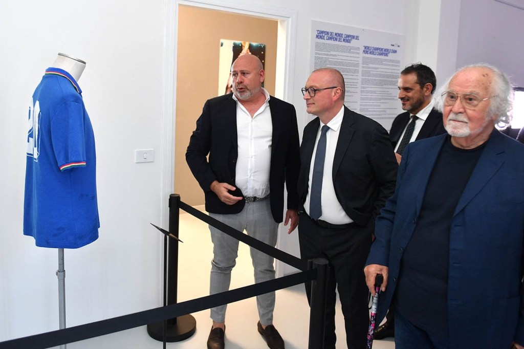 inaugurazione mostra paolo rossi ()