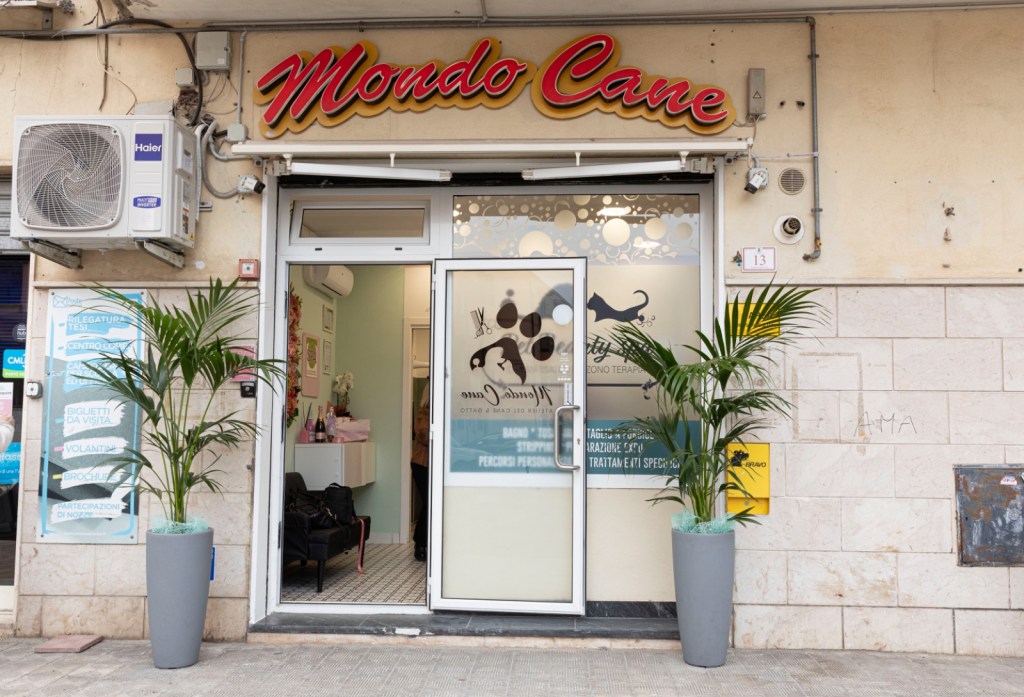 mondo cane toelettatura rc ()