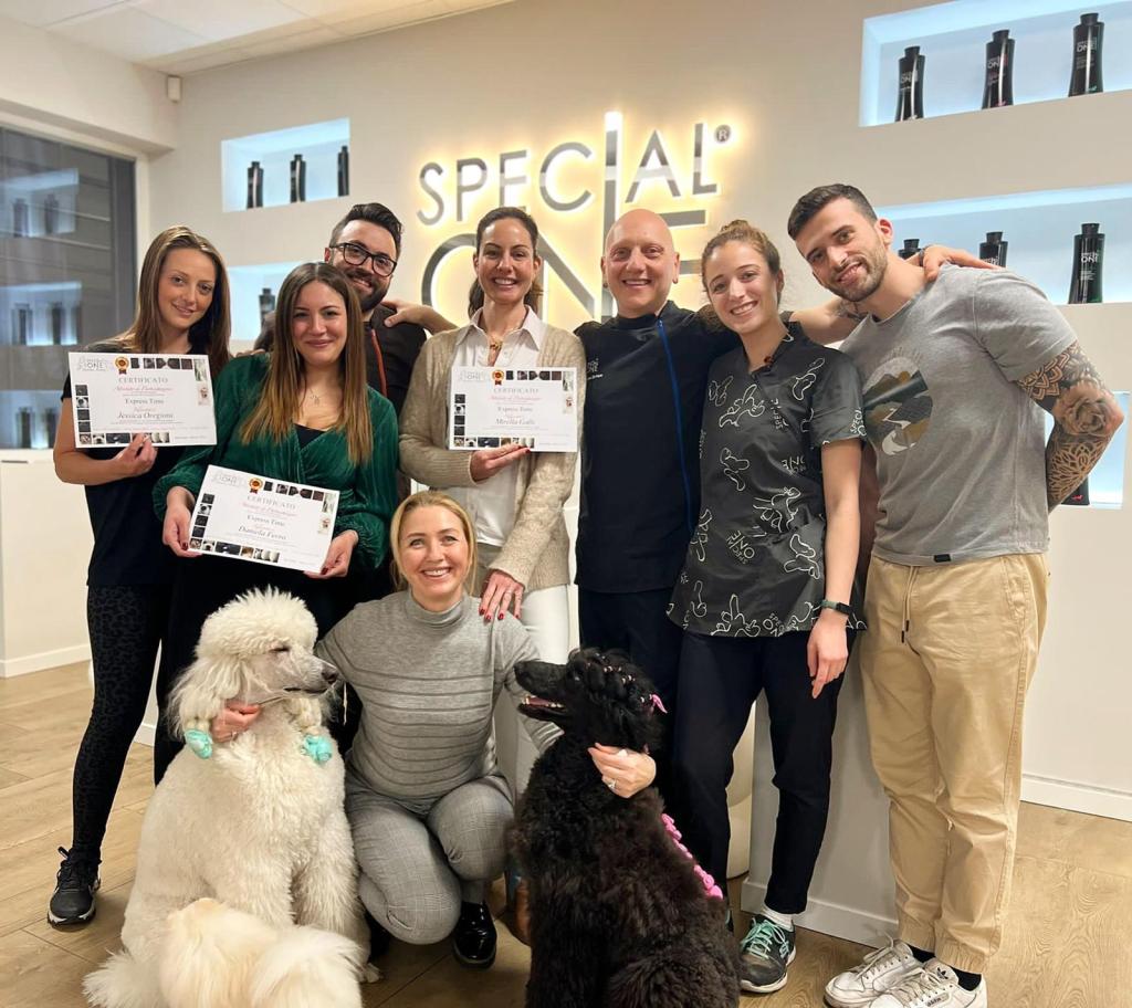 mondo cane toelettatura rc ()