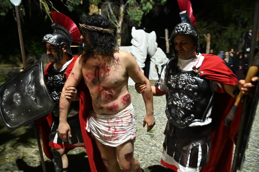 via crucis vivente cannavò rc ()