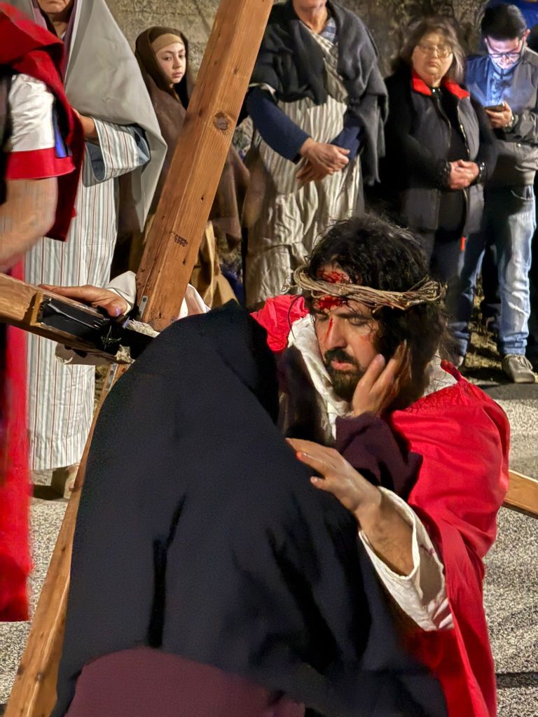 via crucis vivente cannavò rc ()
