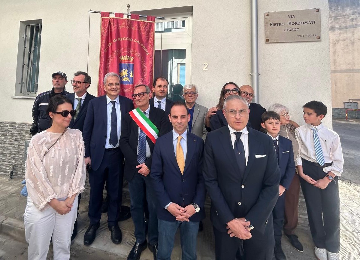 via pietro borzumati ()