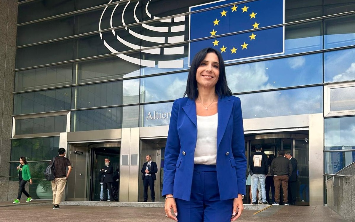 Foto On Giusi Princi ()