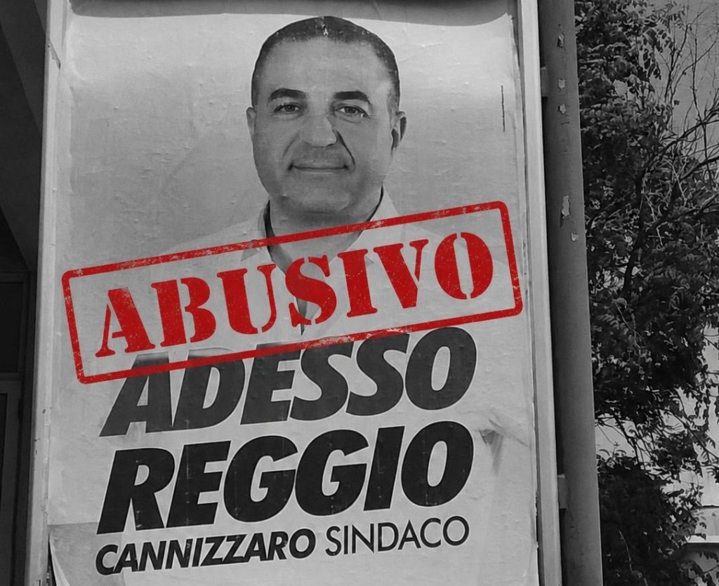 Comunali, la denuncia dei Giovani Democratici: ‘Manifesti di Cannizzaro abusivi’